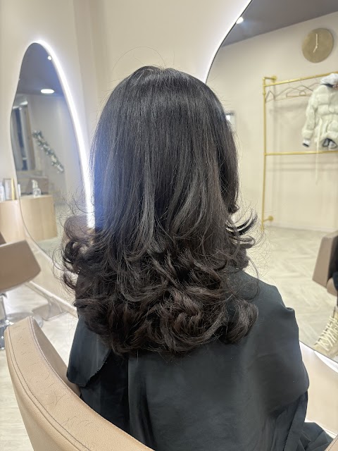 Love Is In The Hair by Aggela - Hair and Beauty Salon, hair salon in Manchester